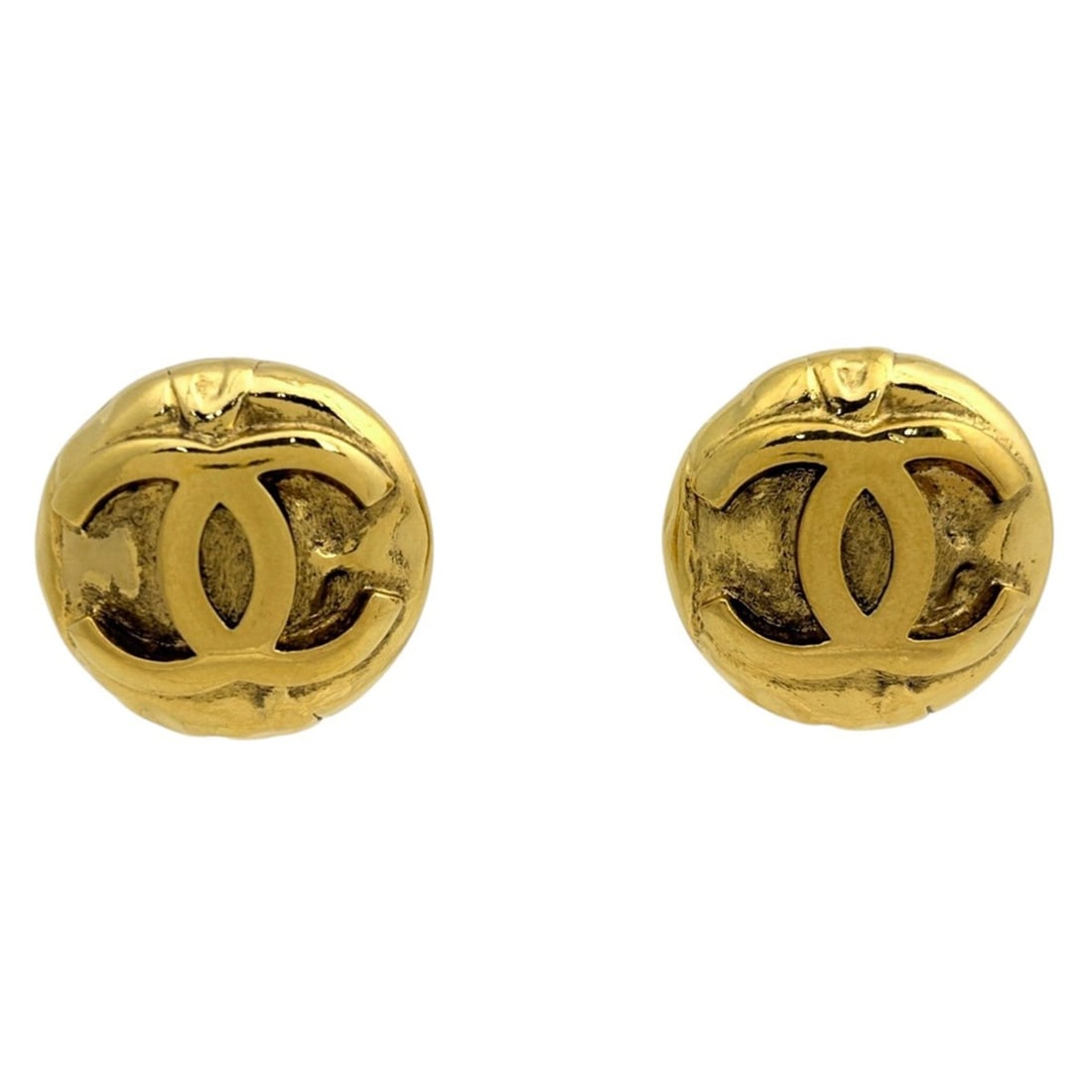 Chanel earrings, Coco Mark, round, GP gold, women's.: --- Catalog ---Category: SizeSize (HxWxD): 20.00mm x 20.00mm / 0.79'' x 0.79''Category: DesignType: Clip earringsColor: GoldGender: WomenMaterial: Gold platingCategory: GeneralBrand: Chanel--- Item Li