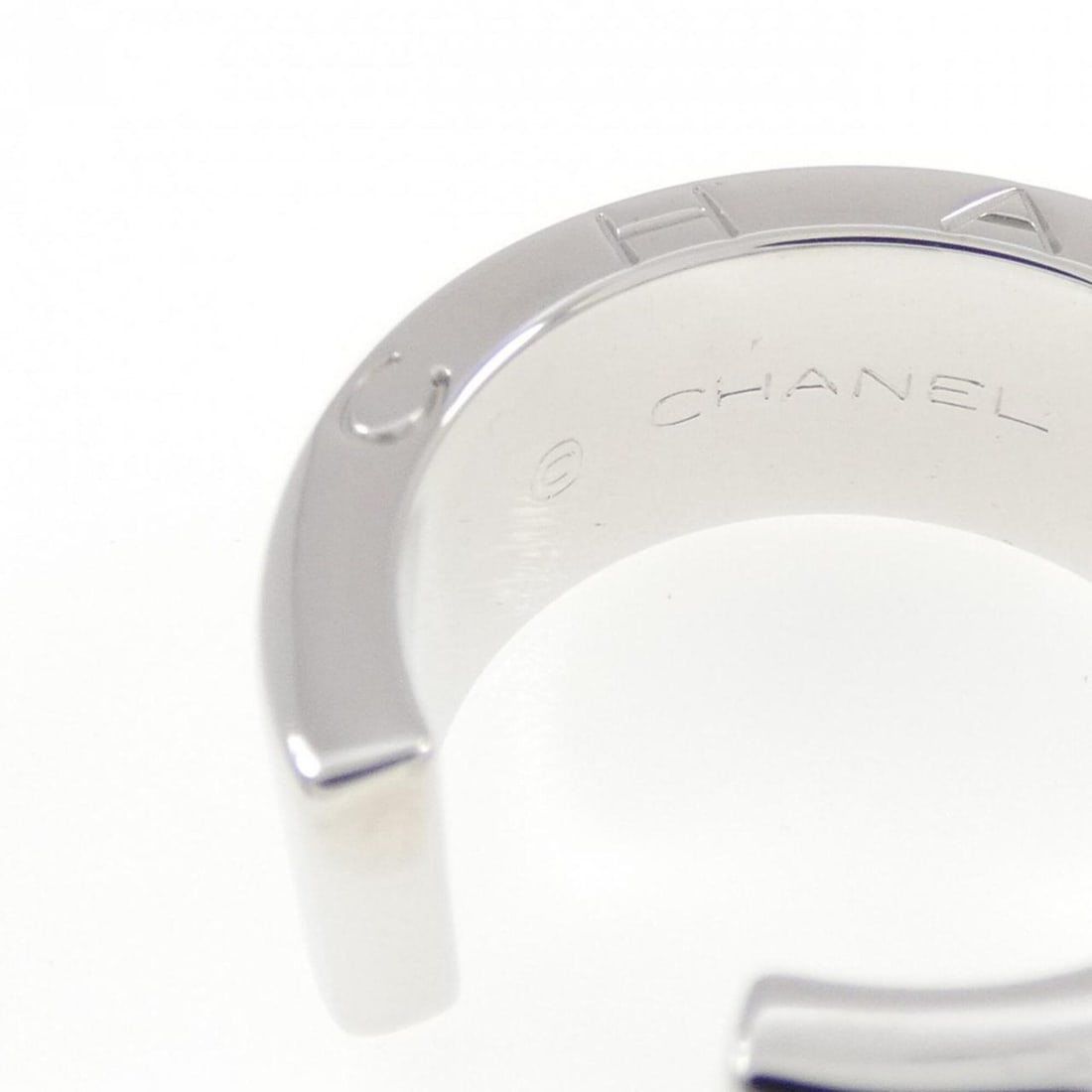 Chanel C Signature Medium Ring - 4