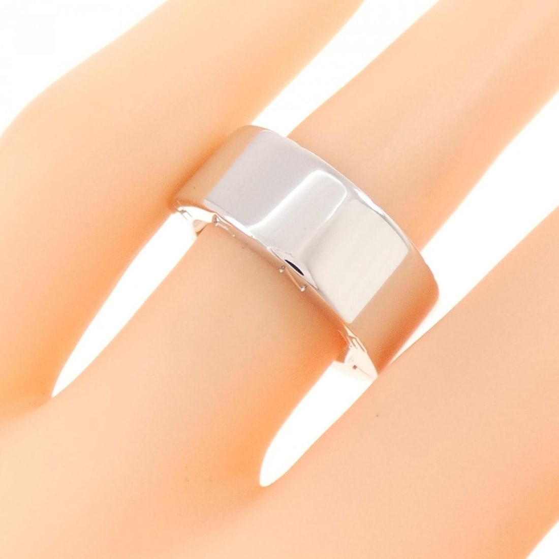 Chanel C Signature Medium Ring - 5
