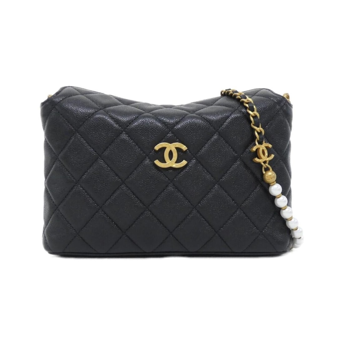 Chanel AP4585 Handbag, Clutch, Shoulder Bag: --- Catalog ---Category: SizeSize (HxWxD): 13cm x 20.5cm x 5.5cm / 5.11'' x 8.07'' x 2.16''Category: DesignType: Handbag, Shoulder bagColor: BlackGender: WomenMaterial: Grained Calfskin Hardware