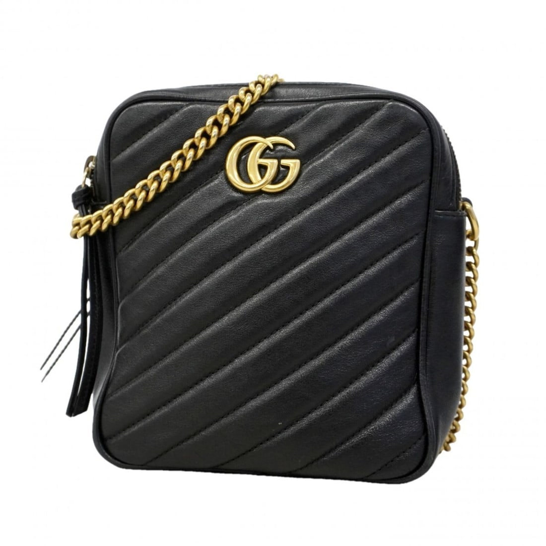 Gucci GG Marmont Shoulder Bag 550155 Leather Black Women's P3212295: --- Catalog ---Category: SizeSize (HxWxD): 18cm x 16.5cm x 7.5cm / 7.08'' x 6.49'' x 2.95''Category: DesignType: Shoulder bagColor: BlackGender: WomenMaterial: Leather Hardware Color: GoldCategory: Ge
