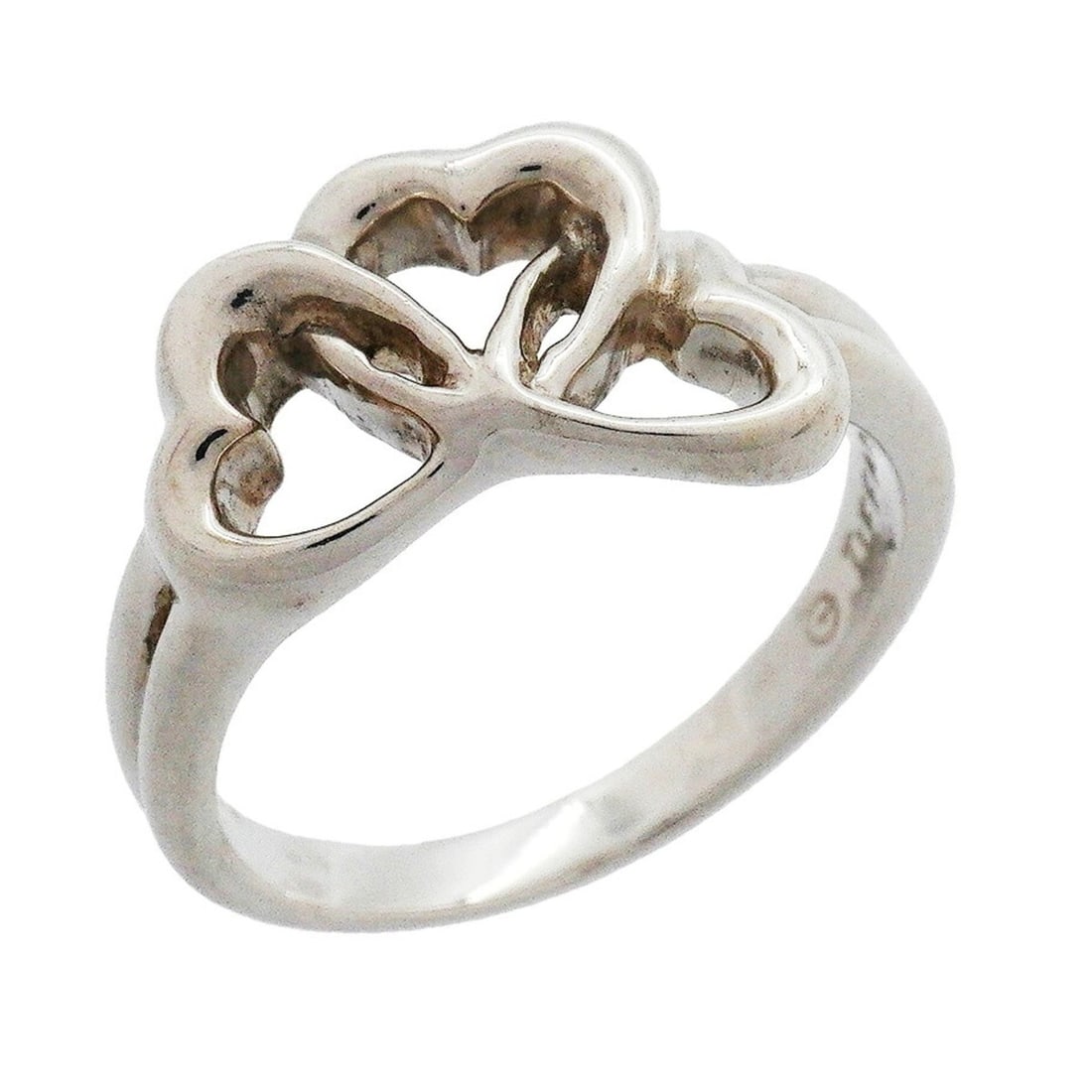 Tiffany & Co. Triple Heart Ring, Sterling Silver 925, Size 10.5 (Women's): --- Catalog ---Category: SizeJP Size: 10.5US Size: 5.5Category: DesignType: Band ringGender: WomenMaterial: Silver 925Category: GeneralBrand: Tiffany--- Item List ---Section: ConditionRanking: Rank AB