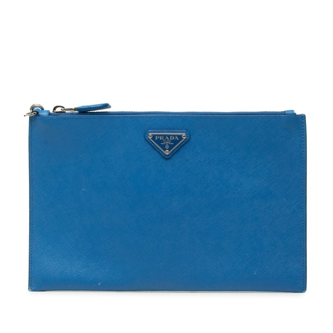 Prada Triangle Logo Plate Clutch Bag, Second Blue Saffiano Leather, Women's PRADA: --- Catalog ---Category: SizeSize (HxWxD): 18cm x 28cm x 1.5cm / 7.08'' x 11.02'' x 0.59''Strap Length: 19cm / 7.48''Category: DesignType: Clutch bagColor: BlueGender: WomenClosure: ZipperMaterial: Le