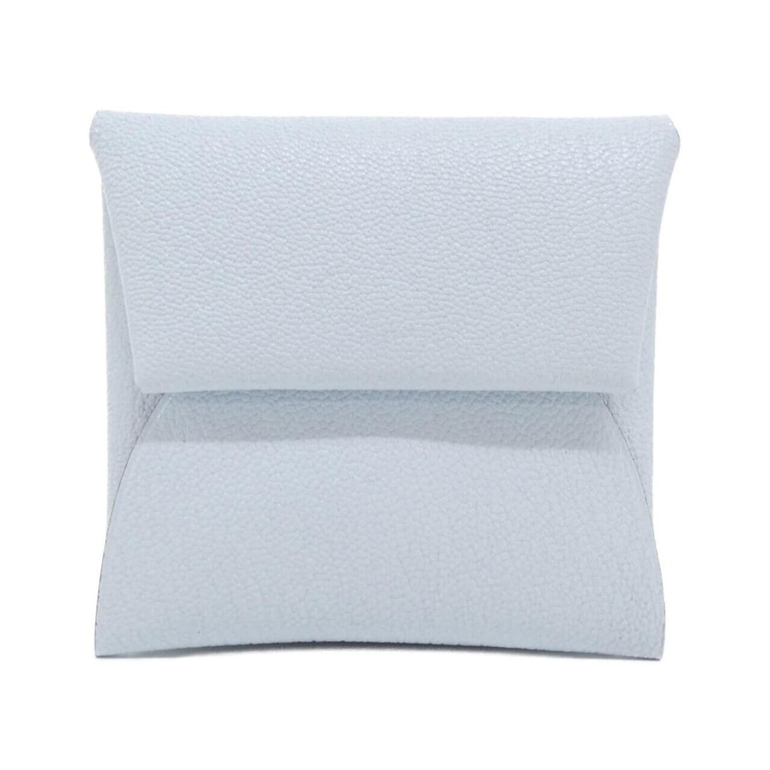 Hermes Bastia Verso 078479CK Wallet/Coin Case: --- Catalog ---Category: SizeSize (HxWxD): 8cm x 8.5cm / 3.14'' x 3.34''Category: DesignType: Coin purse/coin caseColor: BlueGender: Men,WomenMaterial: Chevre leather Category: GeneralMPN: