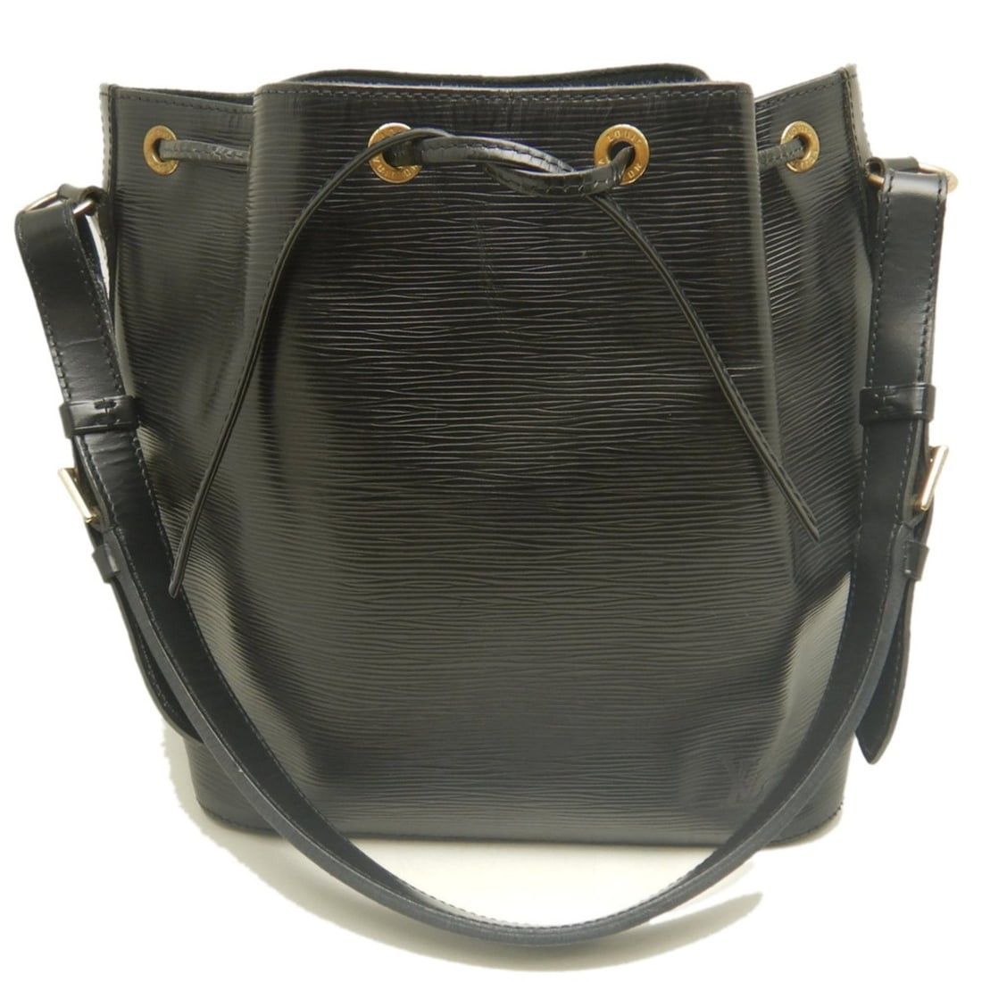 LOUIS VUITTON Epi Petit Noé M59012 Shoulder Bag Noir Women's 254138: --- Catalog ---Category: SizeSize (HxWxD): 27cm x 25cm x 18.5cm / 10.62'' x 9.84'' x 7.28''Category: DesignType: Shoulder bagColor: NoirGender: WomenMaterial: Epi leather Hardware Color: