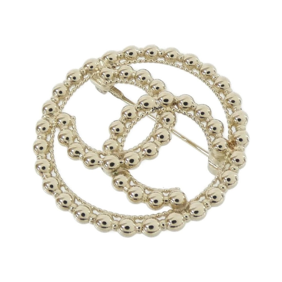 Chanel AB7779 Brooch: --- Catalog ---Category: SizeSize (HxWxD): 4cm x 4cm / 1.57'' x 1.57''Category: DesignType: BroochColor: GoldGender: WomenCategory: GeneralMPN: AB7779Brand: Chanel--- Item List ---Section: