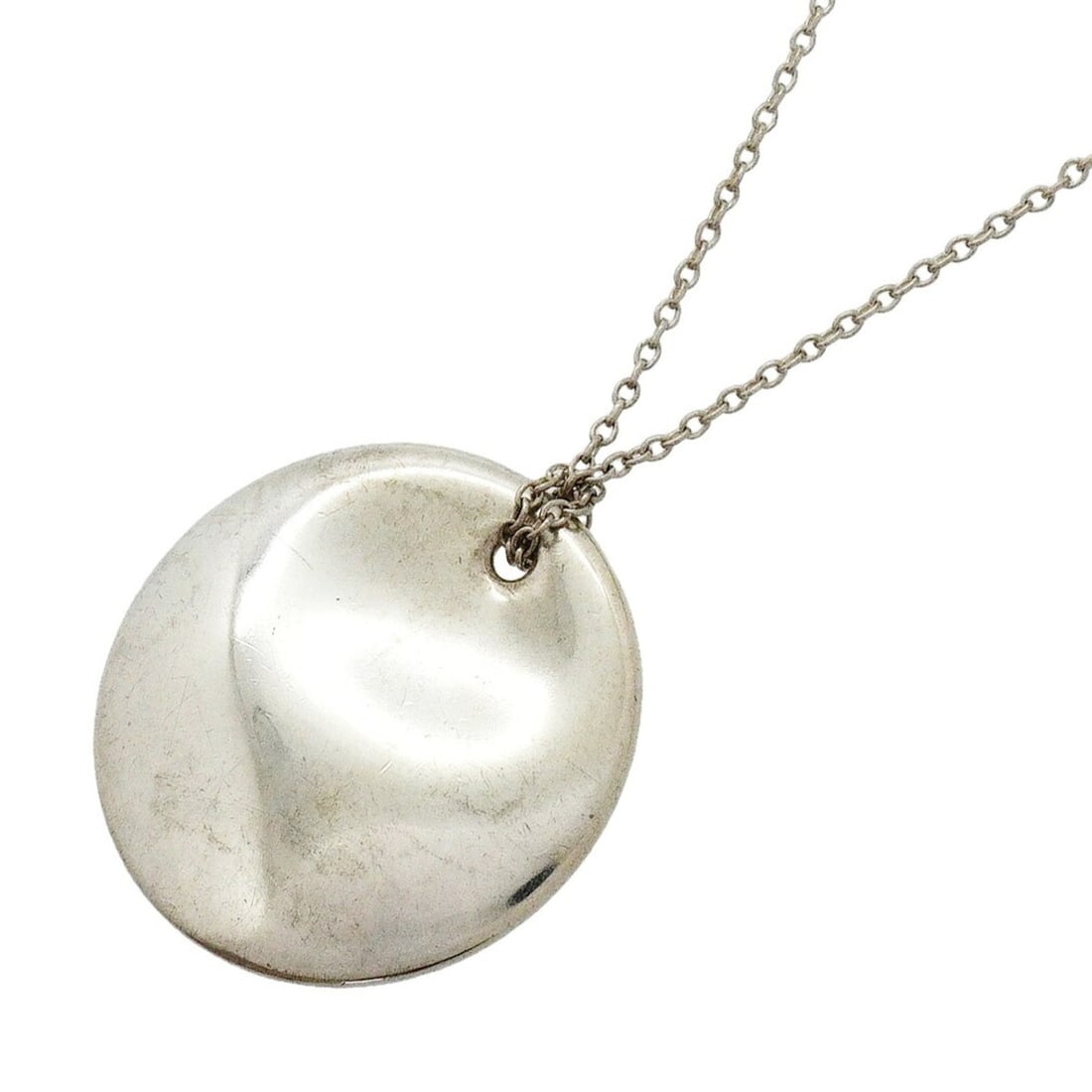 Tiffany & Co. Round Plate Necklace, Sterling Silver 925, Women's: --- Catalog ---Category: SizePendant Size: 23.2mm x 23.2mm / 0.91'' x 0.91''Neck Circumference: 40 cm / 15.74''Category: DesignGender: WomenMaterial: Silver 925Necklace Type: NecklaceCategory: General