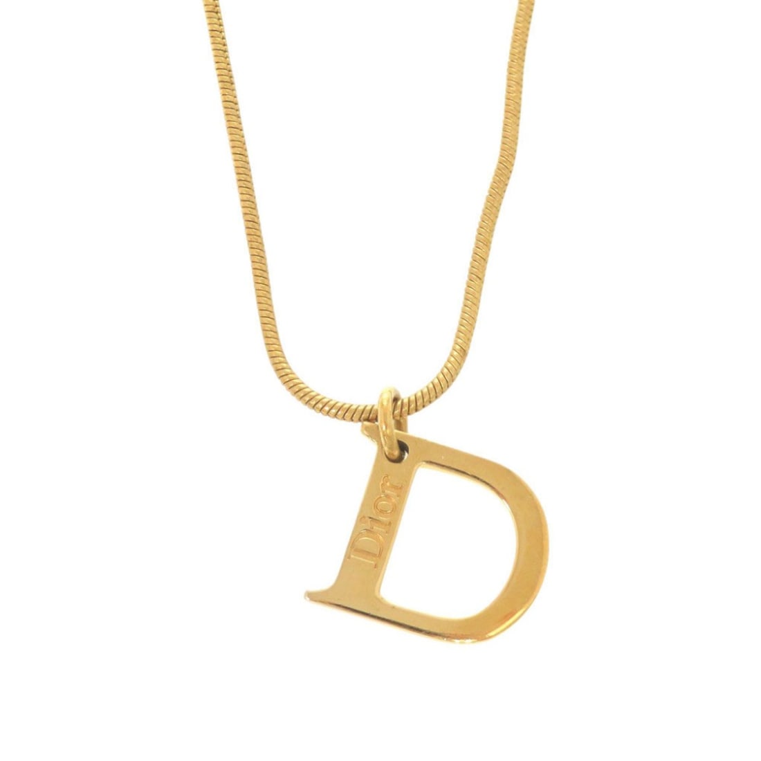 Christian Dior D Logo Metal Gold Necklace 0833: --- Catalog ---Category: SizePendant Size: 25mm x 23mm / 0.98'' x 0.9''Neck Circumference: 43 cm / 16.92''Category: DesignColor: GoldGender: WomenMaterial: MetalNecklace Type: NecklaceCategory: Genera