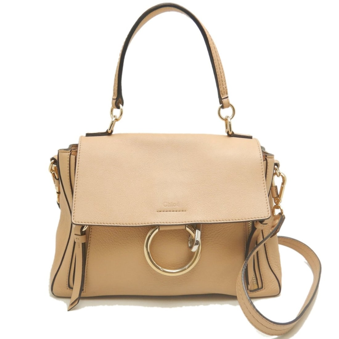 Chloe Faye Day handbag, leather, beige, women's, 254091: --- Catalog ---Category: SizeSize (HxWxD): 19cm x 29cm x 9cm / 7.48'' x 11.41'' x 3.54''Strap Length: 94cm - 110cm / 37'' - 43.3''Category: DesignType: HandbagColor: BeigeGender: WomenMaterial: Leathe