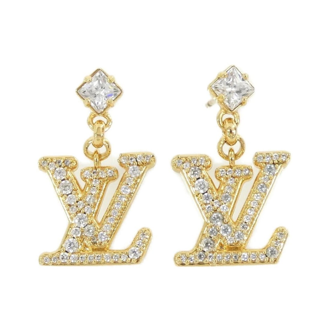 Louis Vuitton Earrings Lady LV M01844: --- Catalog ---Category: SizeSize (HxWxD): 25.00mm x 14.00mm / 0.98'' x 0.55''Category: DesignType: Stud earringsColor: GoldGender: WomenCategory: GeneralBrand: Louis Vuitton--- Item List ---Section: 