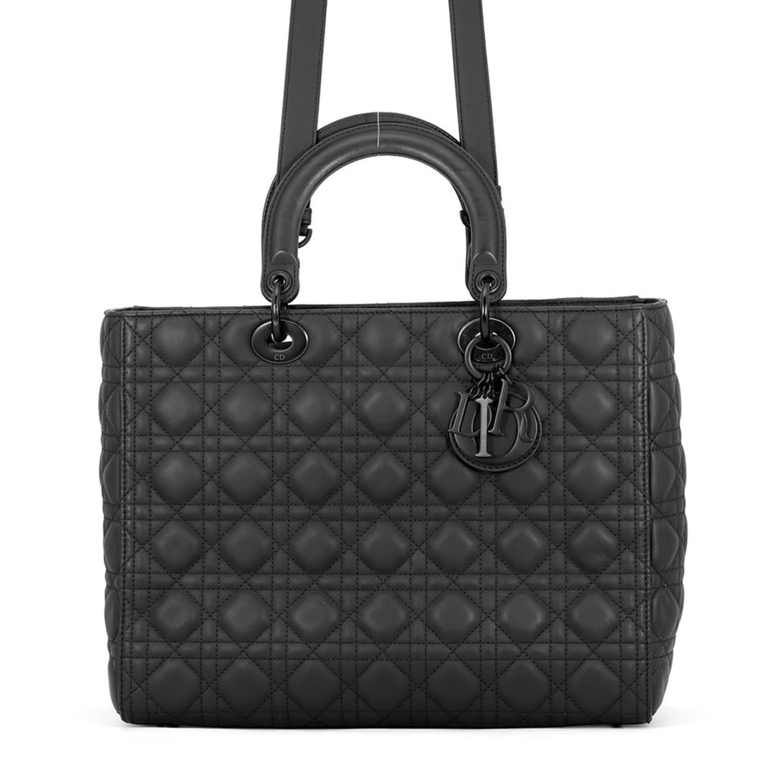 Christian Dior Lady Cannage Large Handbag M0566SLOI 2-way Black for Women: --- Catalog ---Category: SizeWeight: 1.35kg / 2.97lb.Size (HxWxD): 25cm x 32cm x 11cm / 9.84'' x 12.59'' x 4.33''Strap Length: 102.5cm - 117.5cm / 40.35'' - 46.25''Category: DesignType: HandbagColor: 