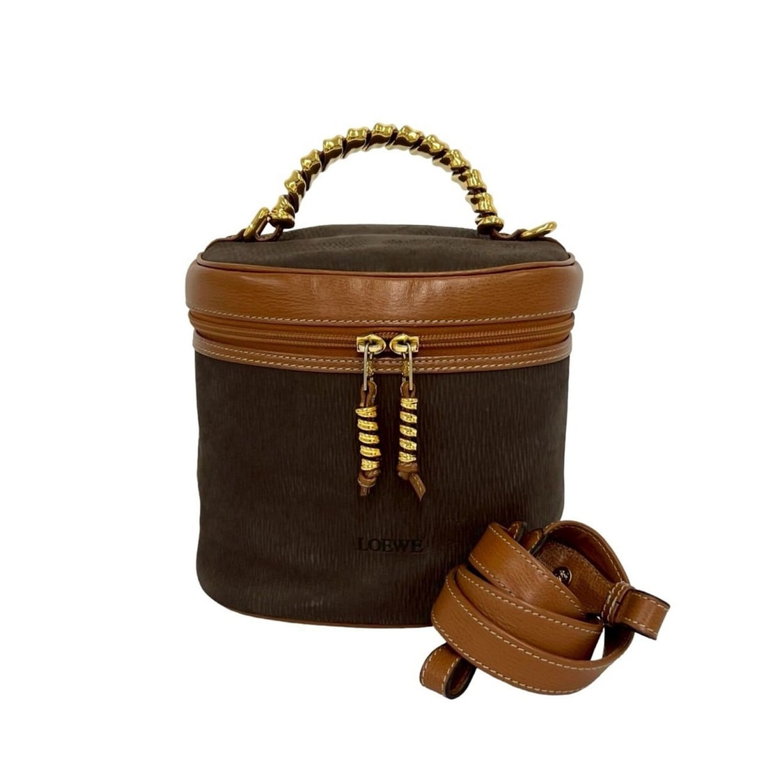 LOEWE Velázquez Vintage Twist Handle Leather 2-Way Shoulder Bag/Handbag/Vanity Case Brown 47596: --- Catalog ---Category: SizeSize (HxWxD): 18cm x 20cm x 16cm / 7.08'' x 7.87'' x 6.29''Category: DesignType: Handbag, Shoulder bagColor: BrownGender: WomenMaterial: Leather Category: GeneralBrand: Lo