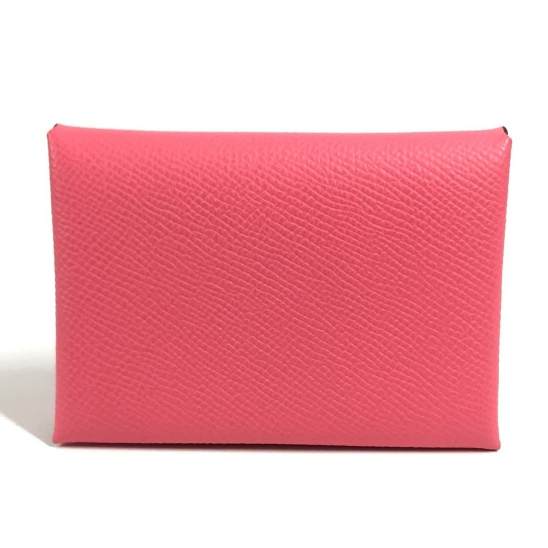 HERMES Calvi Duo Business Card Holder/Pass Case - Holder/Card Case/Coin Purse/Wallet Bi-fold Wallet: --- Catalog ---Category: SizeSize (HxWxD): 7cm x 10cm / 2.75'' x 3.93''Category: DesignType: Coin purse/coin caseColor: PinkGender: Men,Women,UnisexMaterial: Epsom leather Category: GeneralBrand: Herm