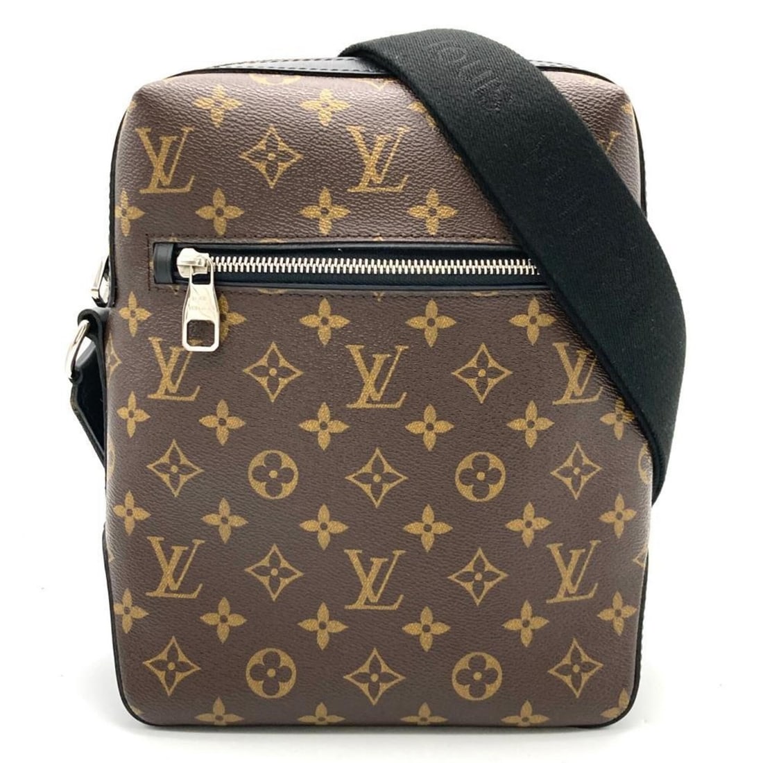 Louis Vuitton Torres PM Shoulder Bag, Monogram Macassar, M40635 Brown, SR4104 Black: --- Catalog ---Category: SizeSize (HxWxD): 25cm x 21cm x 10.5cm / 9.84'' x 8.26'' x 4.13''Category: DesignType: Shoulder bagColor: Brown, Monogram MacassarGender: Women,MenCategory: GeneralBrand: Loui