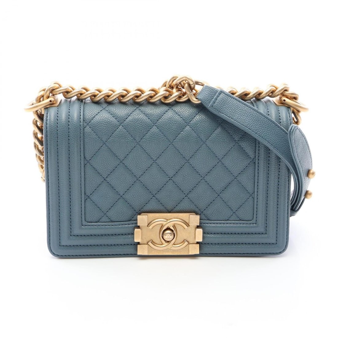 Chanel Boy Small Shoulder Bag/Handbag, Caviar Leather (Grained Calfskin), Women's, Blue: --- Catalog ---Category: SizeSize (HxWxD): 12cm x 20cm x 6cm / 4.72'' x 7.87'' x 2.36''Category: DesignType: Handbag, Shoulder bagColor: BlueGender: WomenMaterial: Grained Calfskin Category: GeneralBr