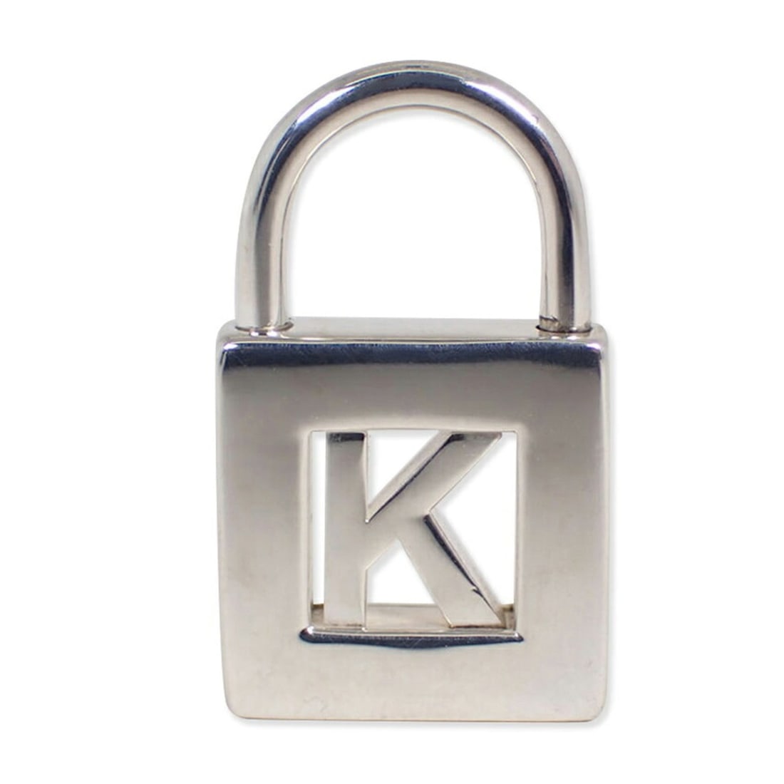 TIFFANY & Co. 925 Initial K Cadena Charm Top: --- Catalog ---Category: SizeSize (HxWxD): 22.80mm x 13.70mm / 0.90'' x 0.54''Category: DesignType: Necklace charmGender: WomenMaterial: Sterling silver 925Category: GeneralBrand: Tiffany--- Item