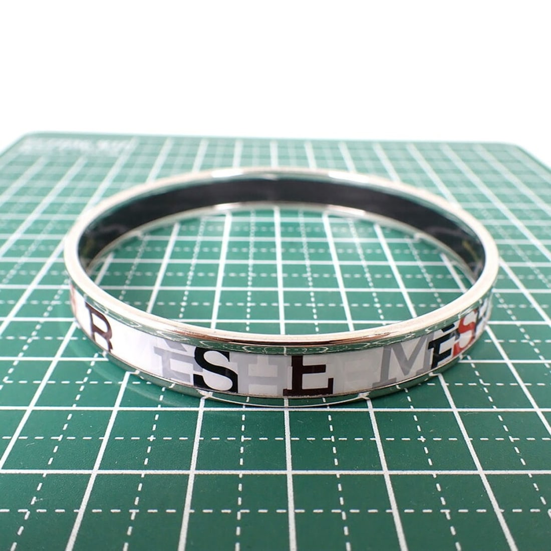 HERMES Enamel Bangle Bracelet - 9