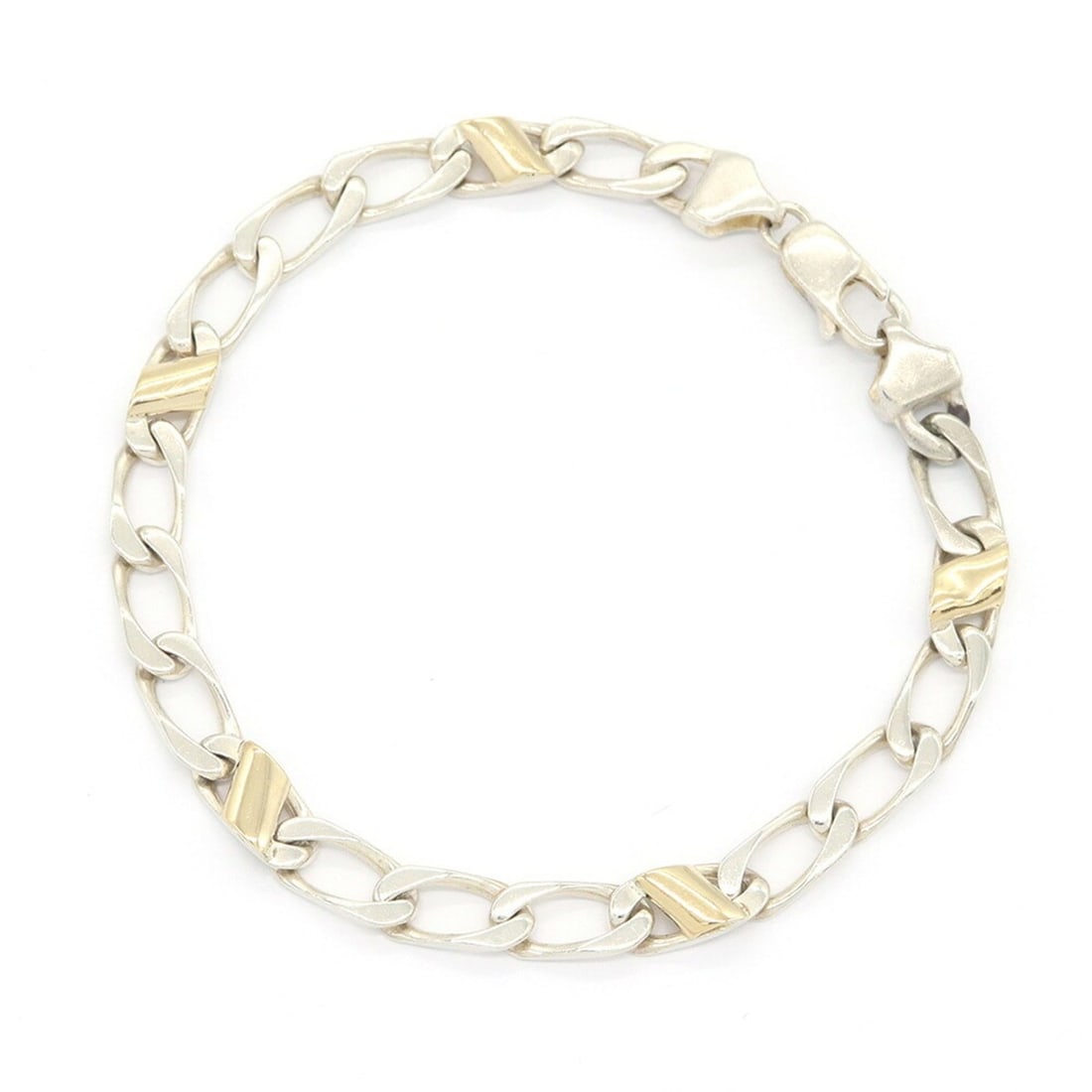 Tiffany & Co. Flat Link Bracelet, Sterling Silver 925 and Yellow Gold Combination Bangle, Men's.: --- Catalog ---Category: SizeLength: 18cm / 7.08''Category: DesignType: Charm braceletColor: YellowGender: MenMaterial: Sterling silver 925Category: GeneralBrand: Tiffany--- Item List ---Section: Cond
