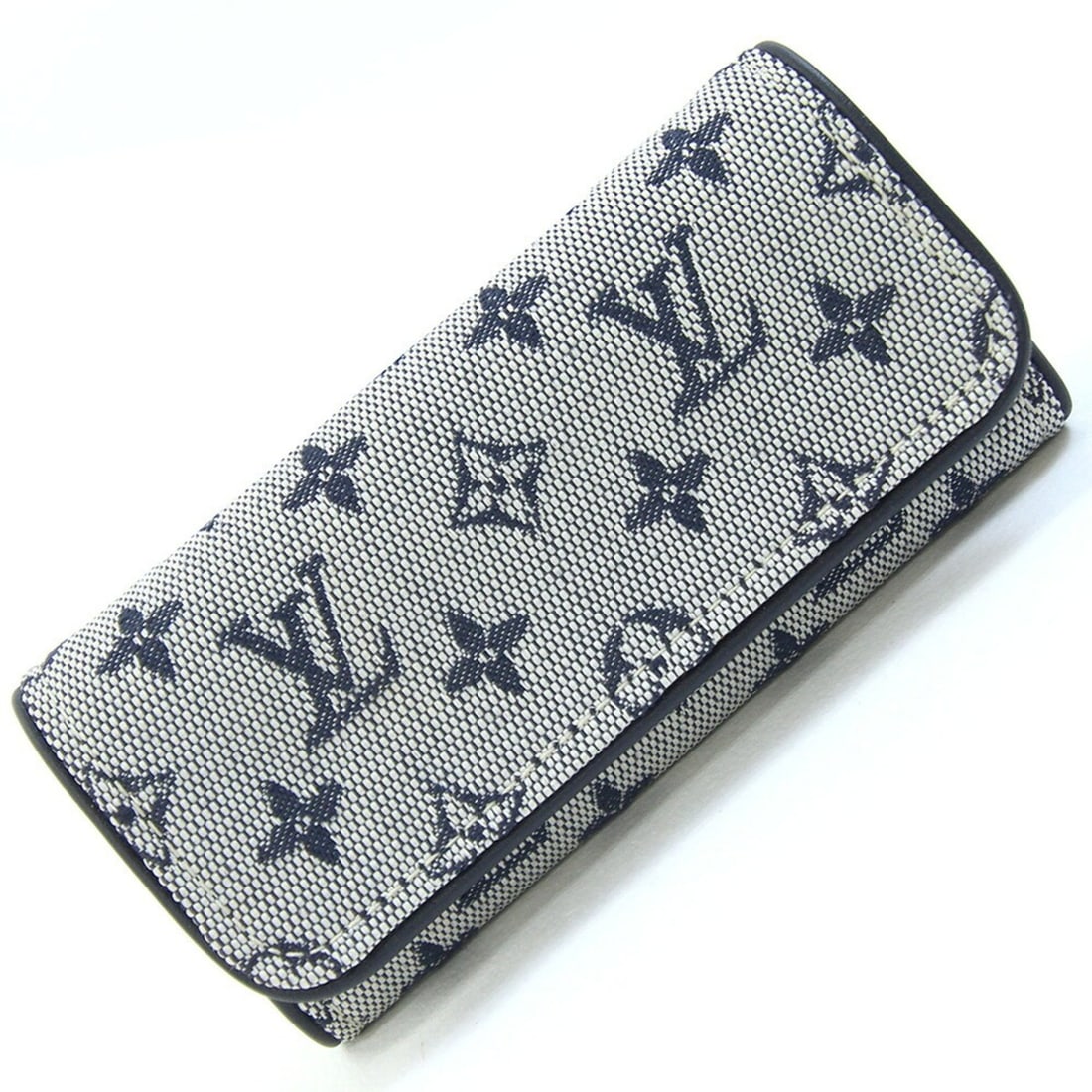 Louis Vuitton Monogram Mini Multicles 4 Key Case M92425 Blue (Holds Keys) - Women's LOUISVUITTON: --- Catalog ---Category: SizeSize (HxWxD): 10.5cm x 5.5cm / 4.13'' x 2.16''Category: DesignColor: Blue, MonogramGender: WomenMaterial: Monogram Mini Category: GeneralMPN: M92425Brand: Louis VuittonCou