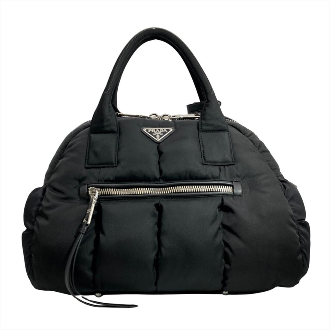 Prada Tessuto Bomber 2-Way Handbag, Nylon, BL0881, Black, Silver Hardware, Boston Bag/Shoulder Bag: --- Catalog ---Category: SizeSize (HxWxD): 28cm x 34.5cm x 21cm / 11.02'' x 13.58'' x 8.26''Category: DesignType: Handbag, Shoulder bagColor: BlackGender: Women,MenMaterial: Nylon Category: GeneralBra
