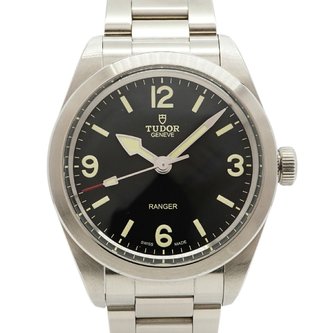Tudor Ranger 79950 Black Dial Men's Watch: --- Catalog ---Category: SizeWrist Size: 17cm / 6.69''Case Diameter: 39mm / 1.54''Category: DesignType: WristwatchGender: MenColor (Dial): BlackMaterial (Band): Stainless steelCategory: GeneralMPN: 79