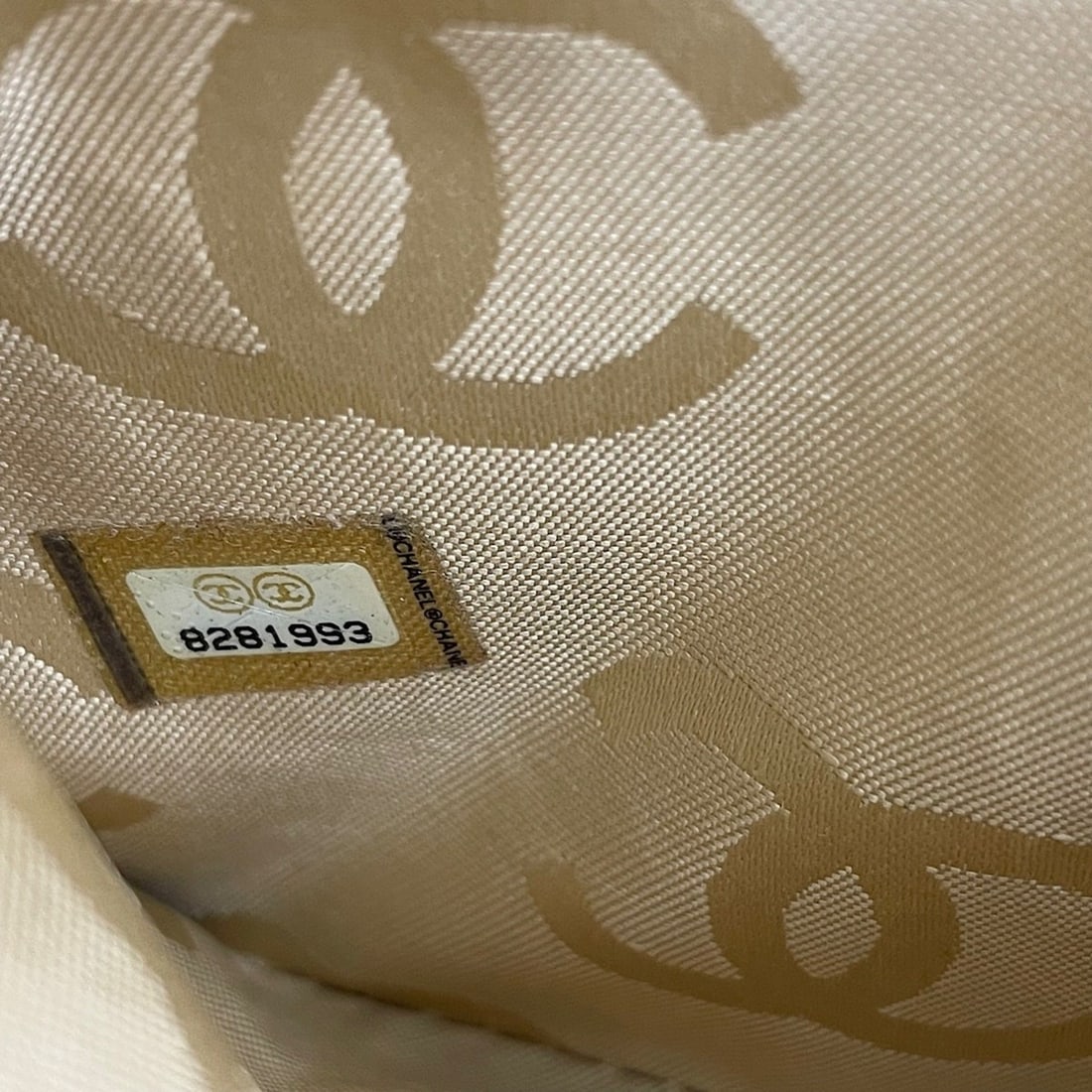 Chanel handbag, beige - 12