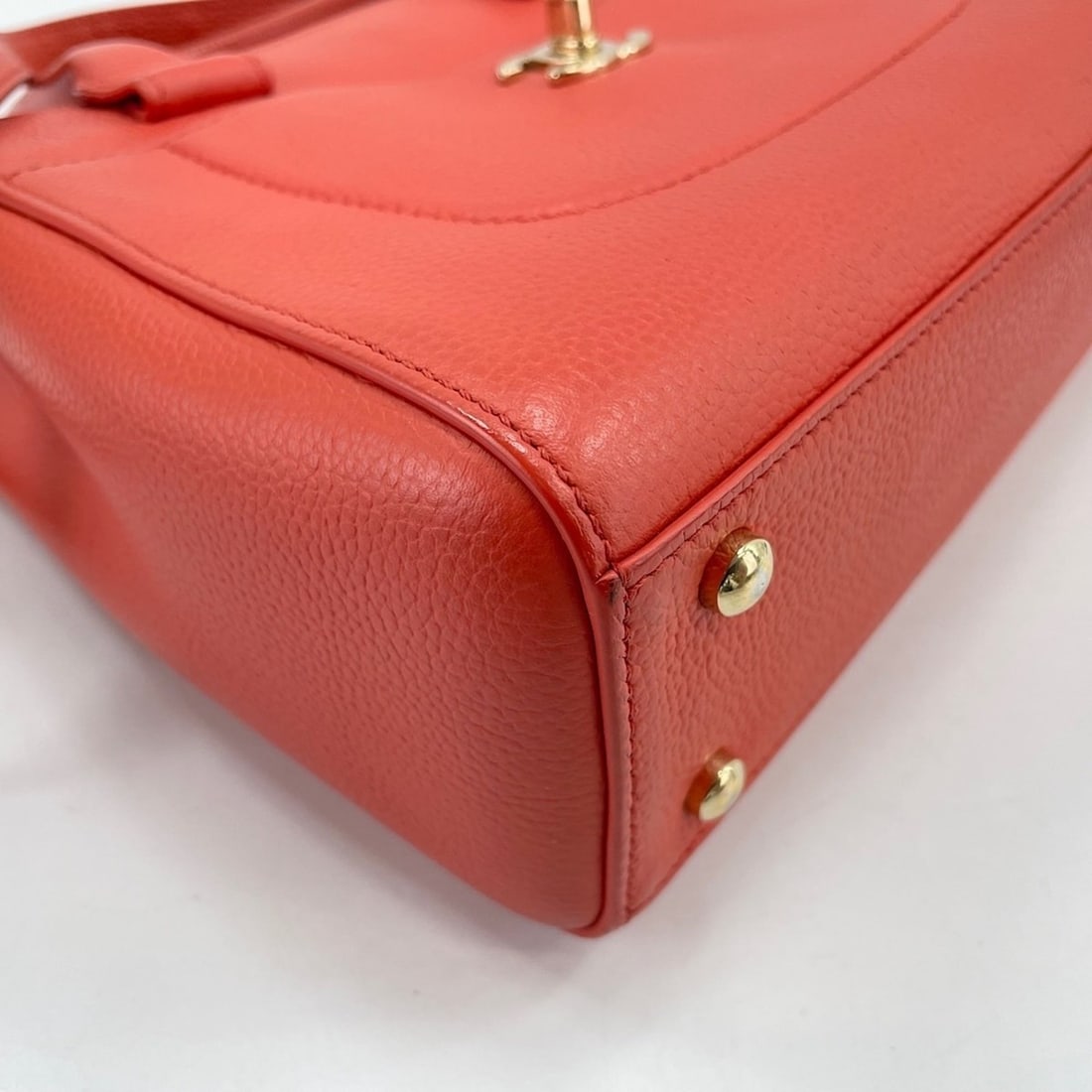Chanel Executive Handbag, Red - 8