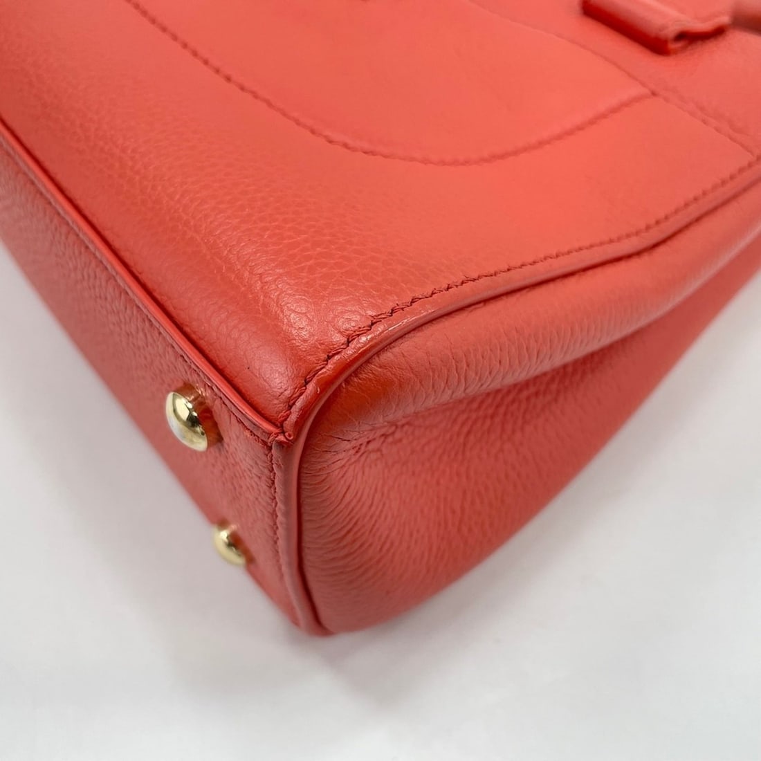 Chanel Executive Handbag, Red - 9