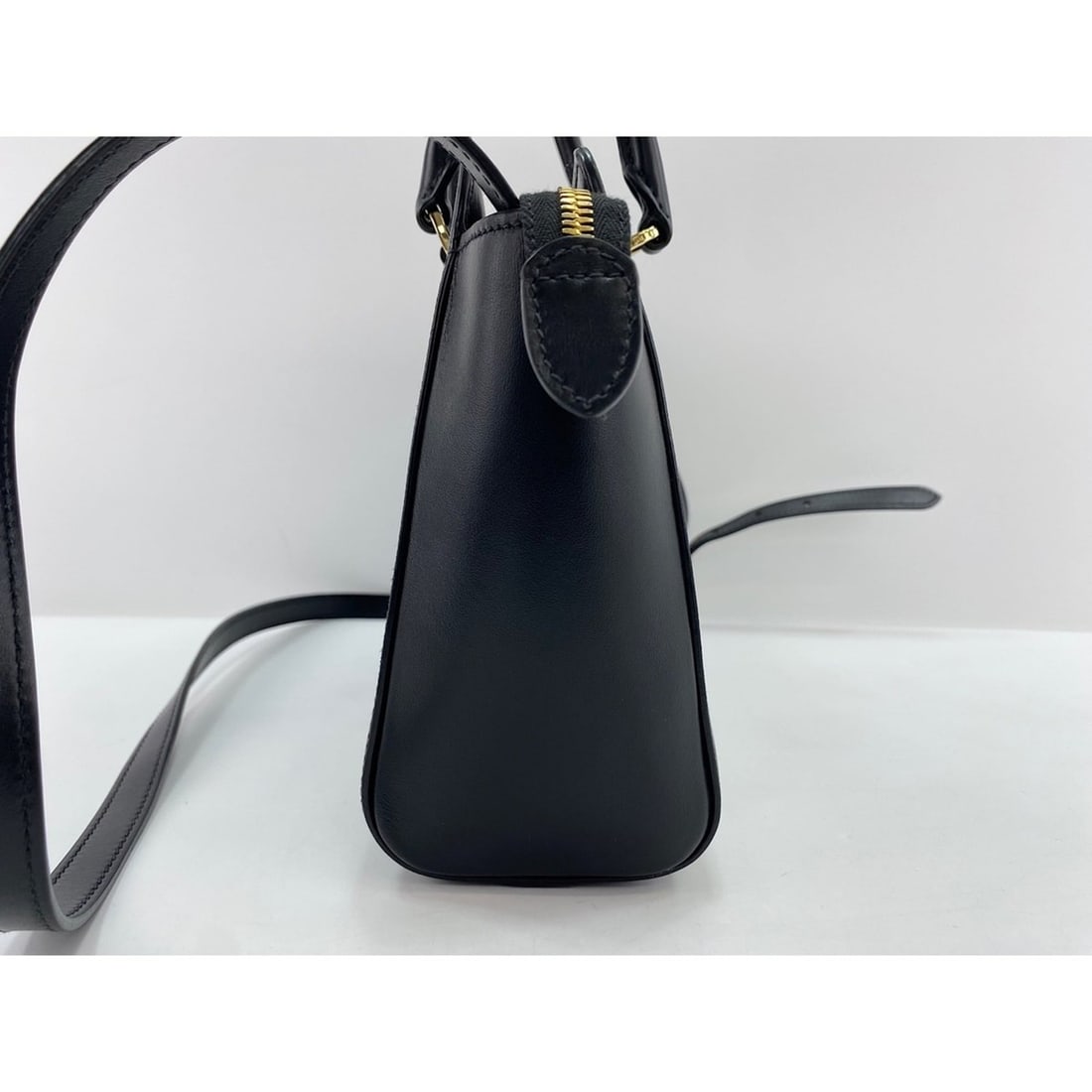 Prada handbag, black - 5