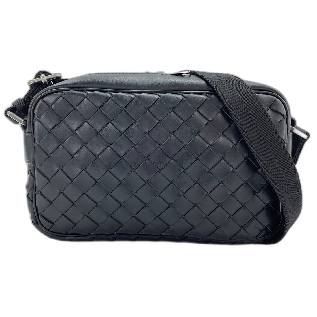 Bottega Veneta Intrecciato Shoulder Bag, Black: --- Catalog ---Category: SizeSize (HxWxD): 15cm x 24cm x 5.5cm / 5.9'' x 9.44'' x 2.16''Strap Length: 123cm / 48.42''Category: DesignType: Shoulder bagColor: BlackGender: WomenMaterial: Intrecciato
