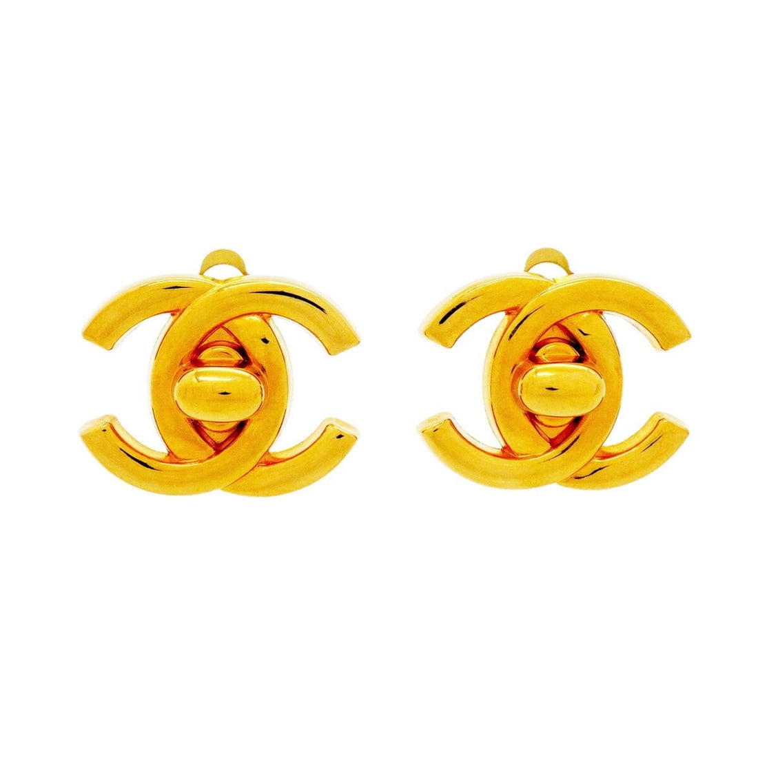 Chanel earrings, Coco Mark, turnlock, GP plated, gold, women's.: --- Catalog ---Category: SizeSize (HxWxD): 17.40mm x 21.90mm / 0.69'' x 0.86''Category: DesignType: Clip earringsColor: GoldGender: WomenMaterial: Gold platingCategory: GeneralBrand: Chanel--- Item Li