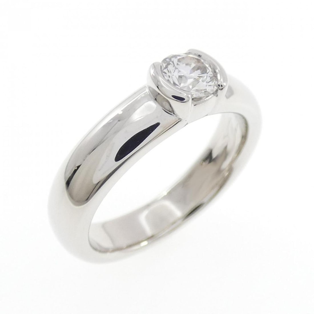 Tiffany Dots Ring 0.30CT E VVS2: --- Catalog ---Category: SizeJP Size: 6.5US Size: 3.5Category: DesignType: Band ringGender: WomenMaterial: Platinum 950Category: GeneralBrand: Tiffany--- Item List ---Section: ConditionRanking: Rank S