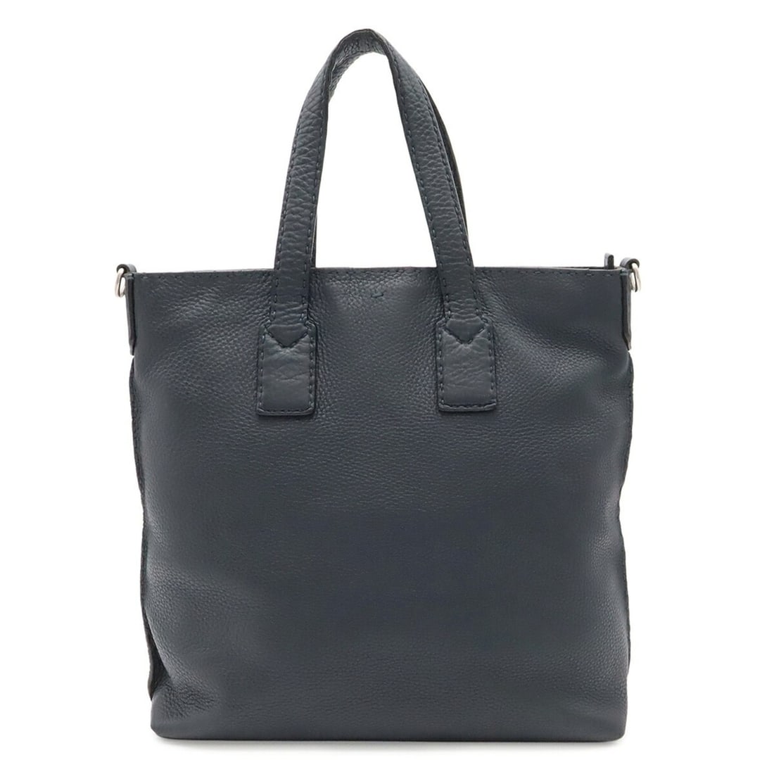 FENDI Carla Selleria Tote Bag Shoulder Leather Navy Blue 7VA377: --- Catalog ---Category: SizeWeight: 920g / 2.02lb.Size (HxWxD): 35cm x 34cm x 10cm / 13.77'' x 13.38'' x 3.93''Category: DesignType: Shoulder bag, Tote bagColor: NavyGender: Women,MenMaterial: