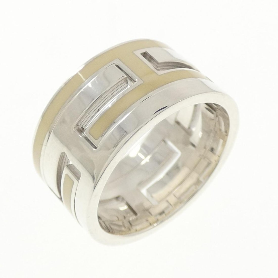 Hermes Move H Ring: --- Catalog ---Category: SizeUS Size: 6Brand Size: 51Category: DesignType: Band ringColor: SilverGender: WomenMaterial: Silver 925Category: GeneralBrand: Hermes--- Item List ---Section:
