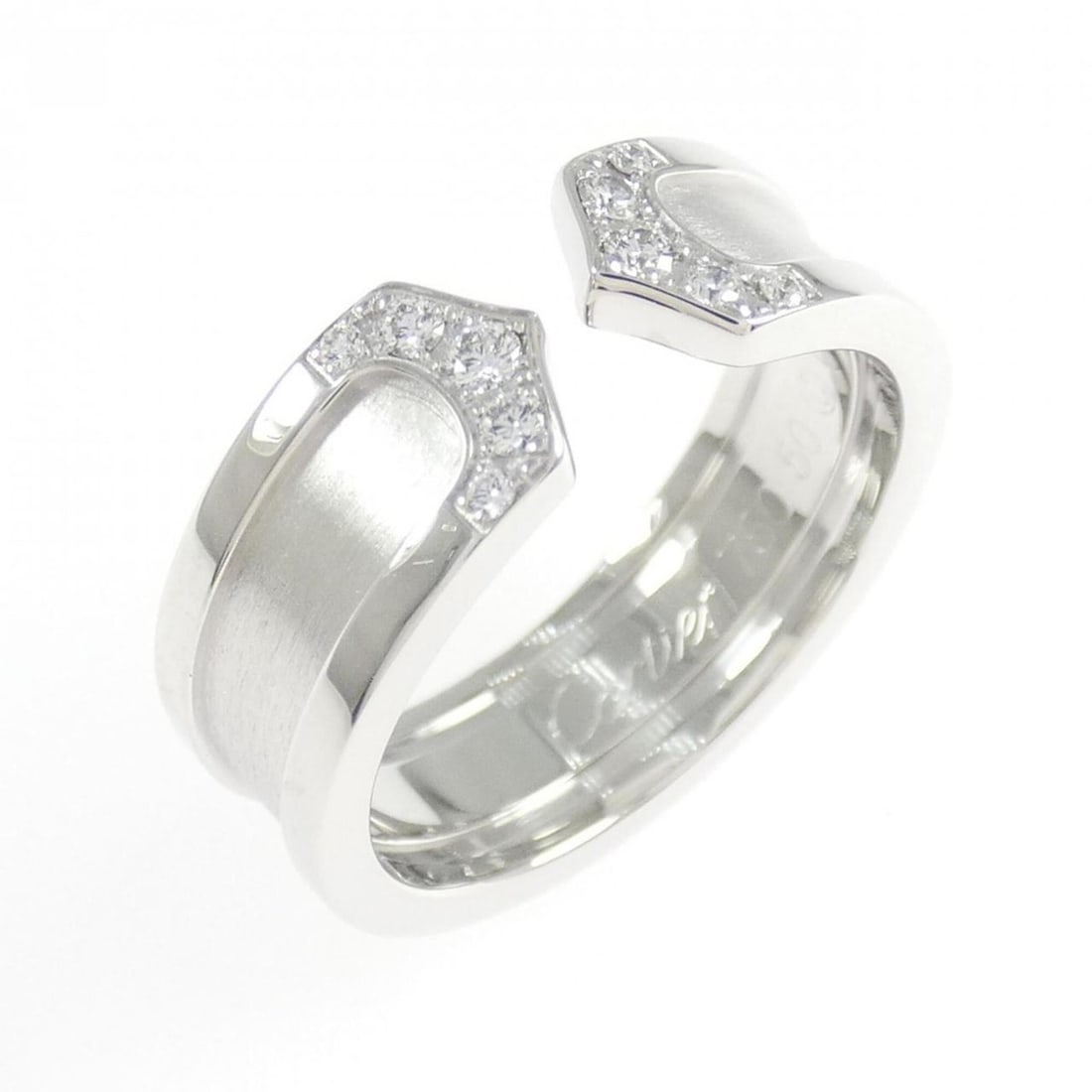 Cartier C2 Small Ring: --- Catalog ---Category: SizeUS Size: 5.5Brand Size: 50Category: DesignType: Band ringColor: White goldStone: DiamondGender: WomenMaterial: White gold (18K)Category: GeneralMPN: B4044200Brand: Cartier