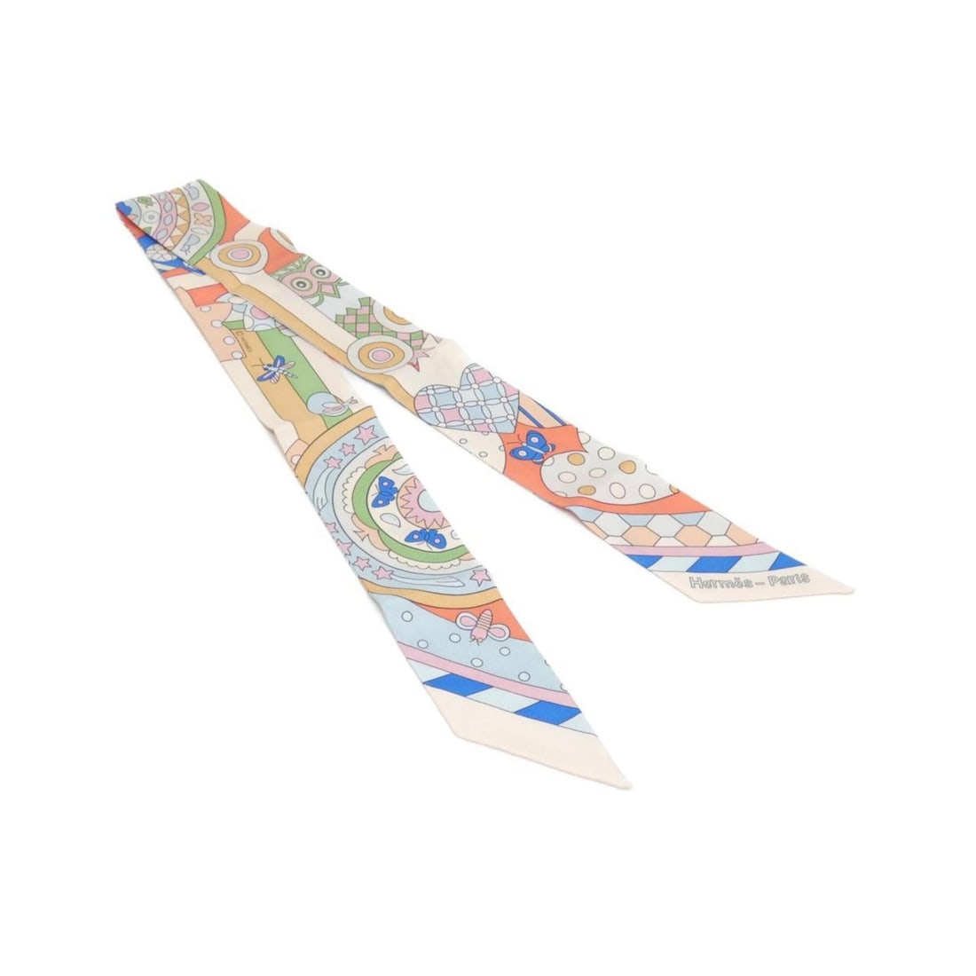 Hermes LES MURMURES DE LA FORET Twilly 063005S Scarf Muffler: --- Catalog ---Category: SizeSize (LxW): 5cm x 86cm / 1.96'' x 33.85''Category: DesignType: ScarfColor: Beige, Blue, PinkGender: Women,MenMaterial: Silk Category: GeneralMPN: 063005SBrand: Hermes--- I