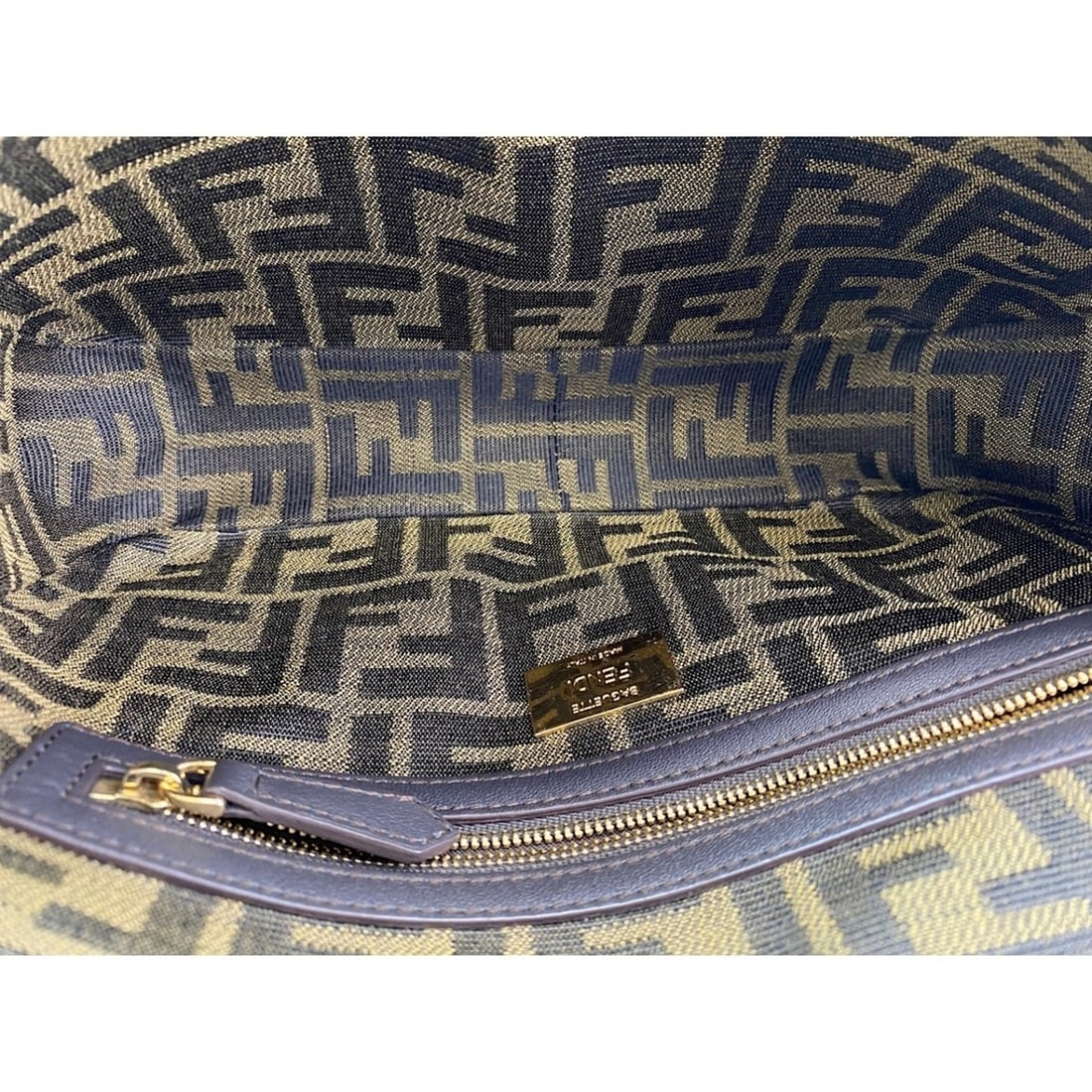 Gucci 790225 3GANH Scrunchie - 12