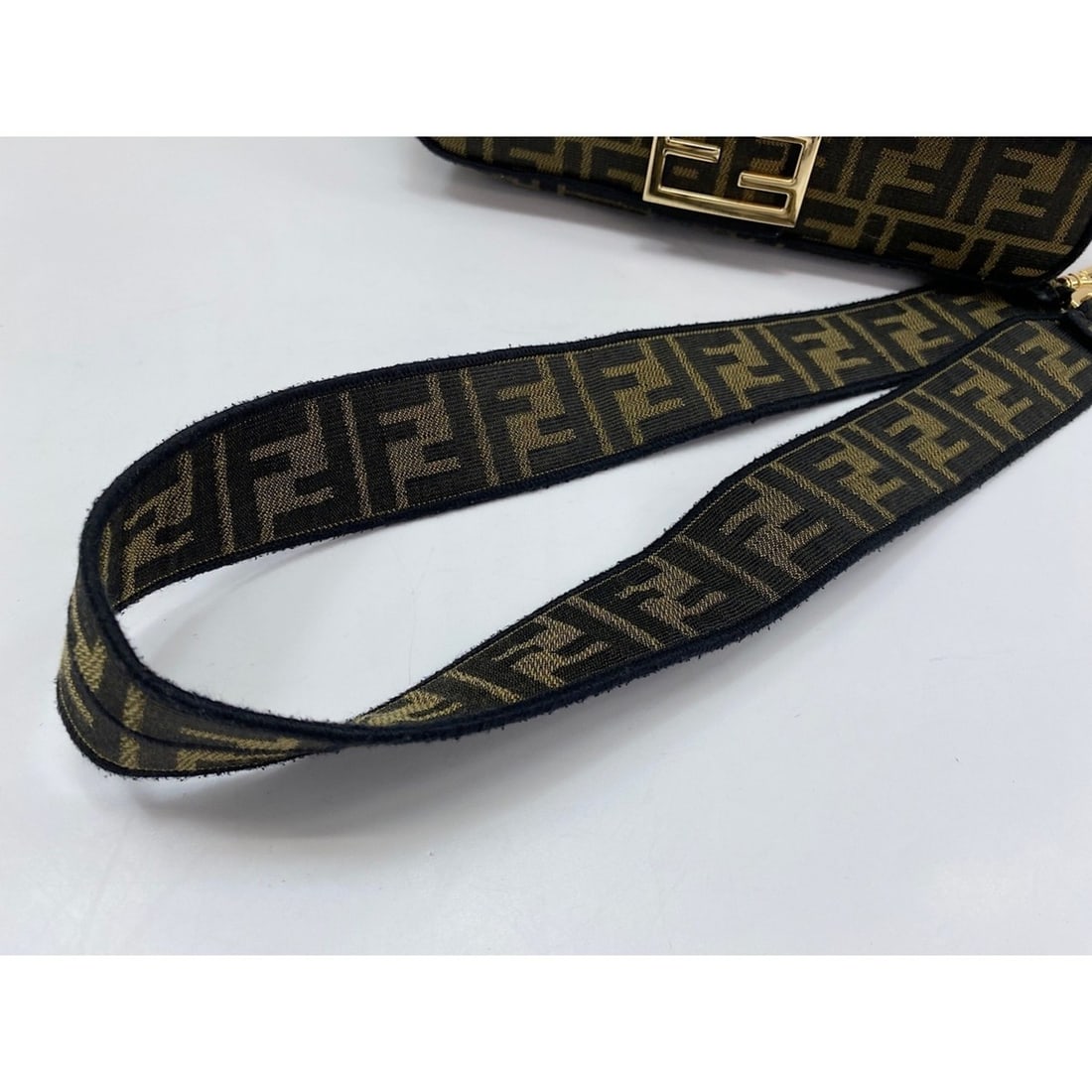 Gucci 790225 3GANH Scrunchie - 14