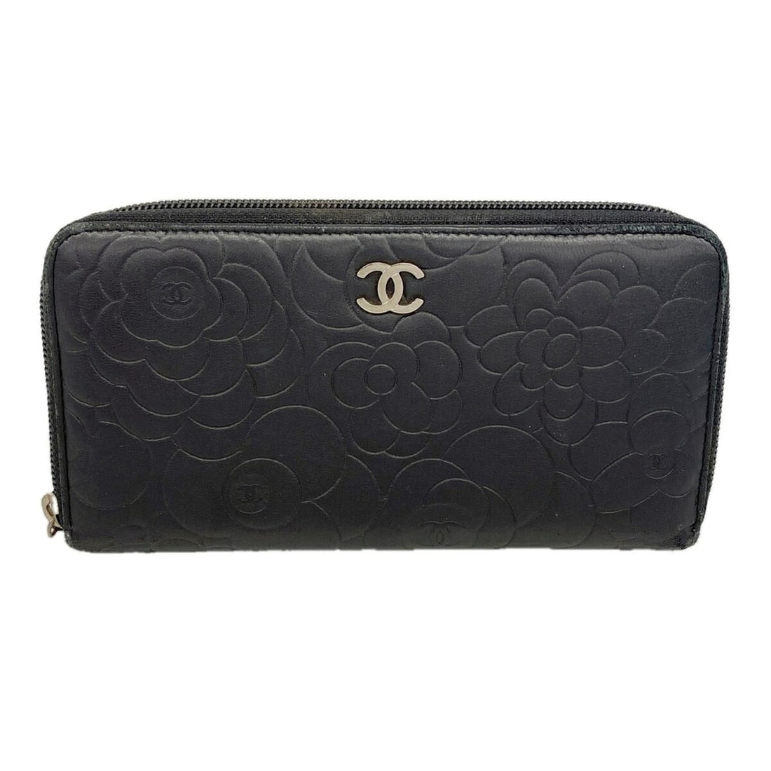 Chanel long wallet, Camellia design, lambskin, black, women's.: --- Catalog ---Category: SizeSize (HxWxD): 10.5cm x 19cm x 2cm / 4.13'' x 7.48'' x 0.78''Category: DesignType: Long wallet (bi-fold)Color: BlackGender: WomenMaterial: Leather Leather/Fur Type: Lambski
