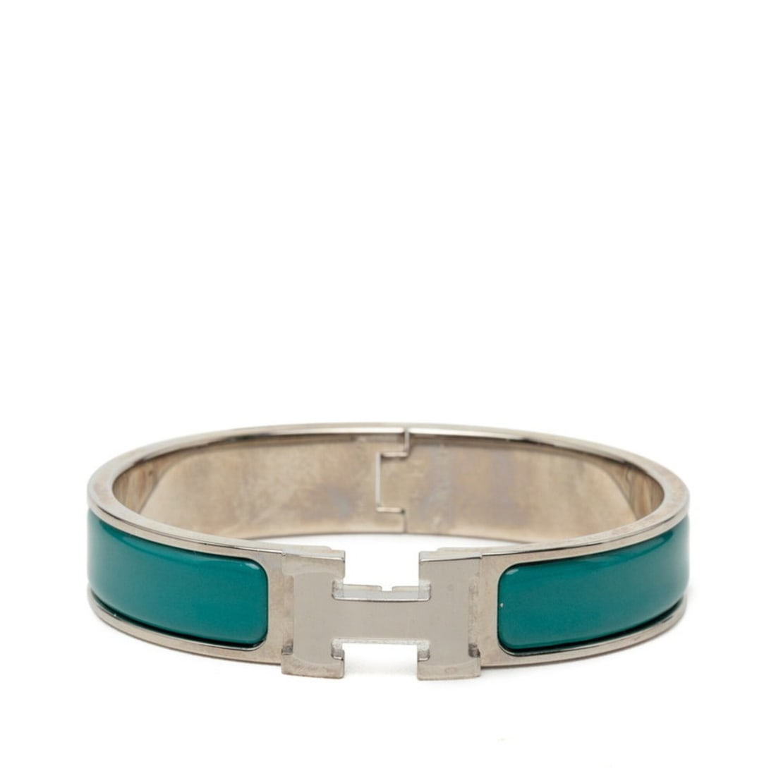 Hermes Click H PM Enamel Bracelet Bangle Silver Green Metal Women's HERMES: --- Catalog ---Category: SizeLength: 16cm / 6.29''Category: DesignType: Charm braceletColor: Green, SilverGender: WomenMaterial: MetalCategory: GeneralBrand: Hermes--- Item List ---Section: ConditionR