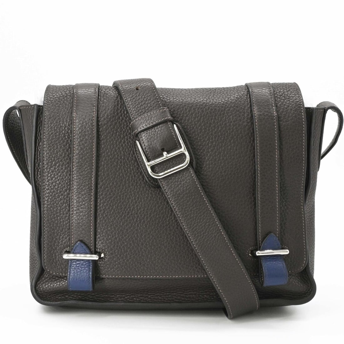 HERMES Steve Caporal 27 Shoulder Bag, Taurillon Clemence Leather, Men's, Bicolor, Etoupe Blue: --- Catalog ---Category: SizeSize (HxWxD): 20cm x 27cm x 7.5cm / 7.87'' x 10.62'' x 2.95''Category: DesignType: Shoulder bagColor: Blue, EtainGender: MenMaterial: Taurillon clemence leather Category: 