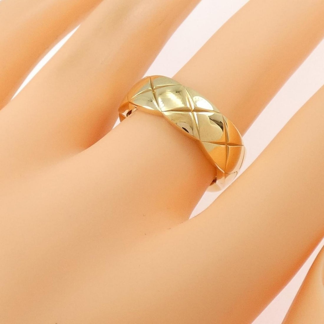 Chanel Coco Crush Medium Ring - 4