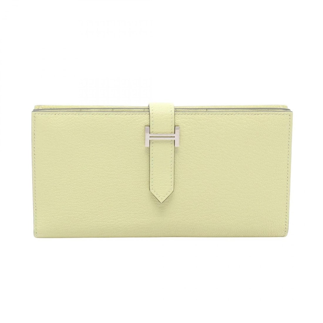 Hermes Bearn Soufflé Bi-fold Long Wallet, Leather, Chevre Women's, Yellow: --- Catalog ---Category: SizeSize (HxWxD): 9cm x 17.5cm x 2cm / 3.54'' x 6.88'' x 0.78''Category: DesignType: Long wallet (bi-fold)Color: YellowGender: WomenMaterial: Chevre leather Category: GeneralB