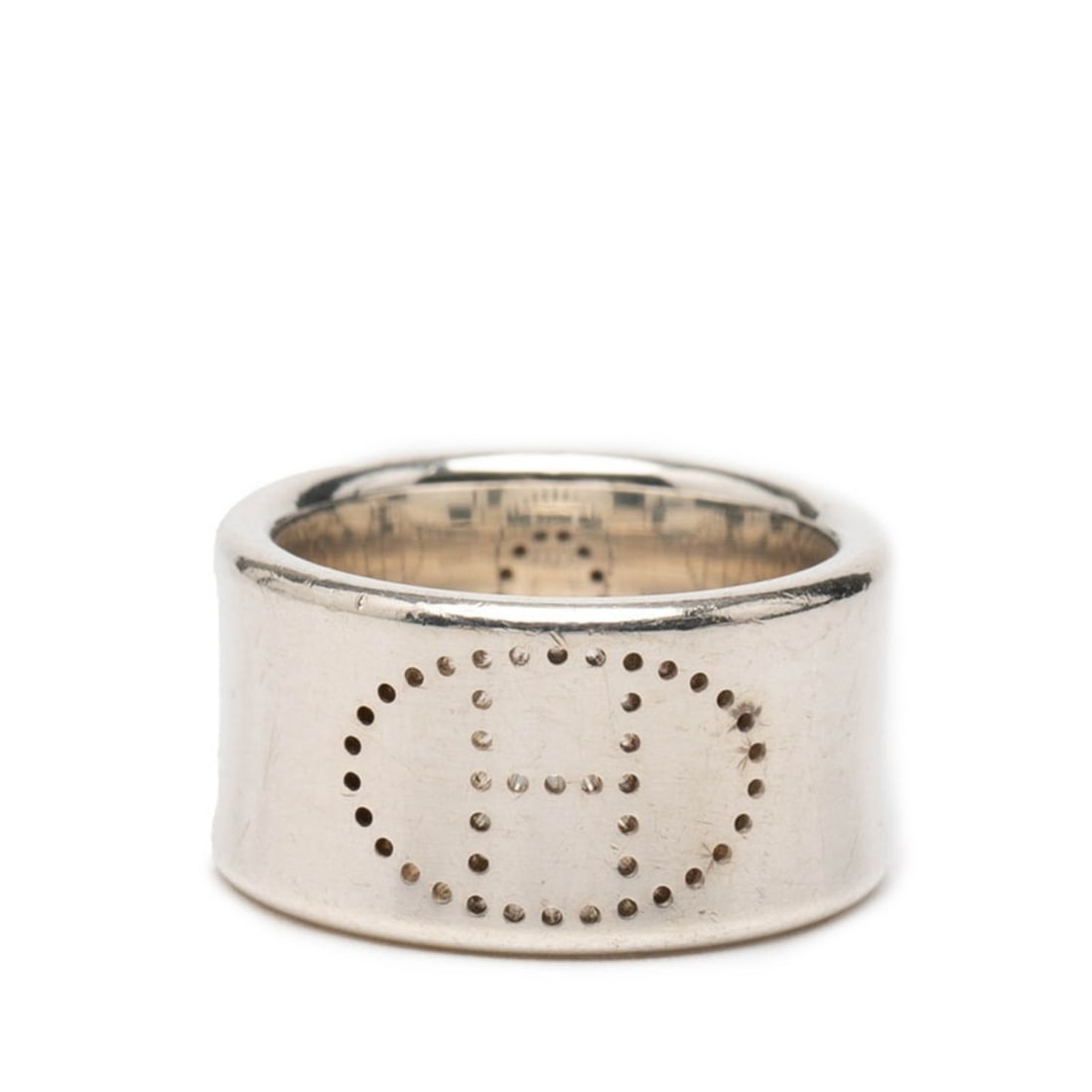 Hermes Eclipse Ribbon Ring #51 SV925 Silver Women's HERMES: --- Catalog ---Category: SizeUS Size: 6Brand Size: 51Category: DesignType: Band ringGender: WomenMaterial: Silver 925Category: GeneralBrand: Hermes--- Item List ---Section: ConditionRanking: Rank A Us