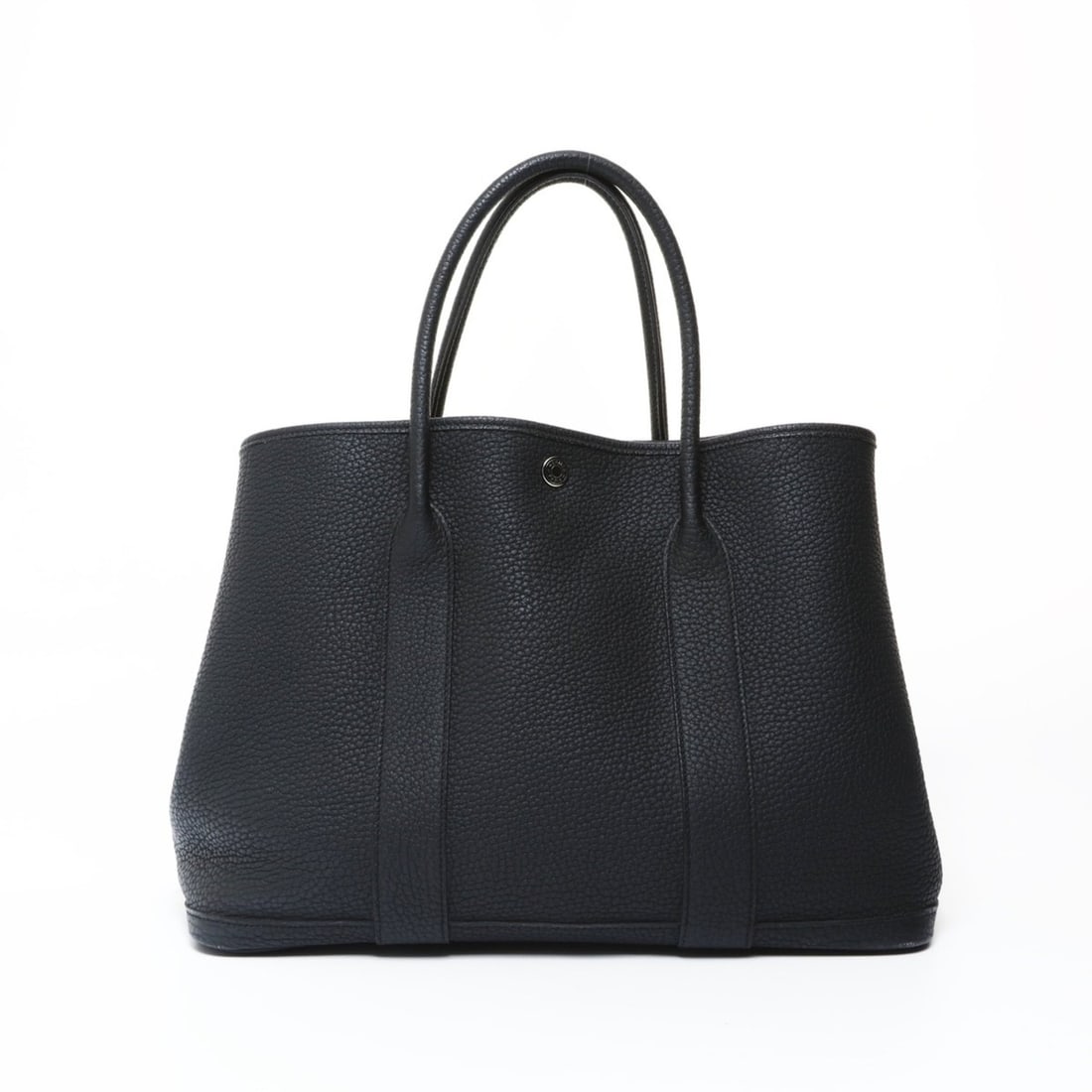 Hermès HERMES C Stamp 2018 Garden Party PM Negonda Tote Bag Black WS26908: --- Catalog ---Category: SizeHandle Drop: 14.00cm / 5.51''Size (HxWxD): 25cm x 36cm x 18cm / 9.84'' x 14.17'' x 7.08''Category: DesignType: Tote bagColor: BlackGender: WomenMaterial: Negonda leather C