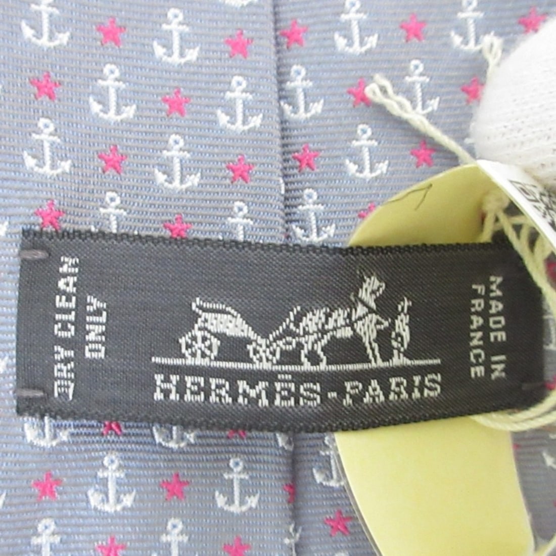 HERMES Men's Regular Silk Tie in Gray with Small Pattern - 8
