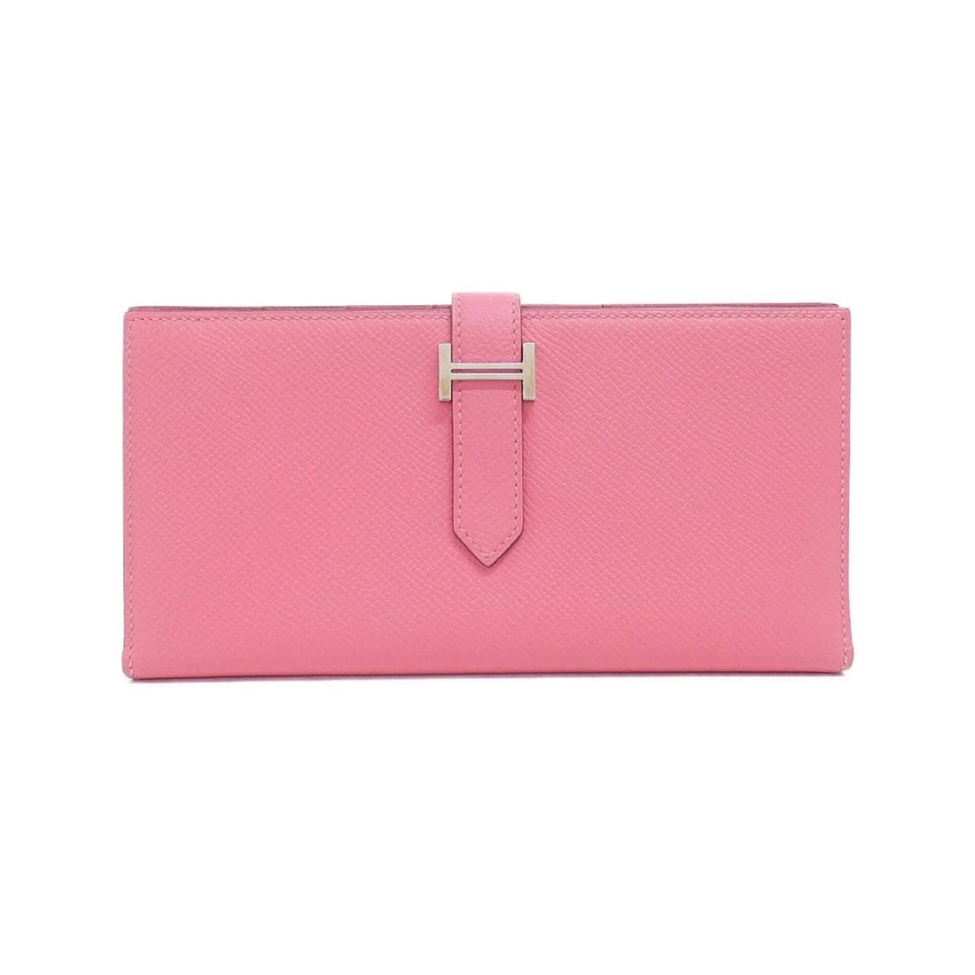Hermes Bearn Soufflé 039785CK Wallet: --- Catalog ---Category: SizeSize (HxWxD): 9cm x 17.5cm x 1.5cm / 3.54'' x 6.88'' x 0.59''Category: DesignType: Long wallet (bi-fold)Color: PinkGender: WomenMaterial: Epsom leather Category: GeneralMP