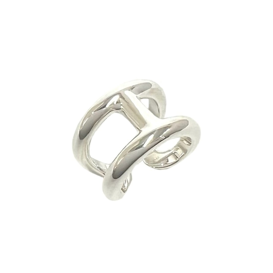 HERMES Osmos GM Ring, Sterling Silver 925, Men's Accessory, Silver, 05694: --- Catalog ---Category: SizeJP Size: 18US Size: 9Category: DesignType: Band ringColor: SilverGender: MenMaterial: Silver 925Category: GeneralBrand: Hermes--- Item List ---Section: ConditionRanking: