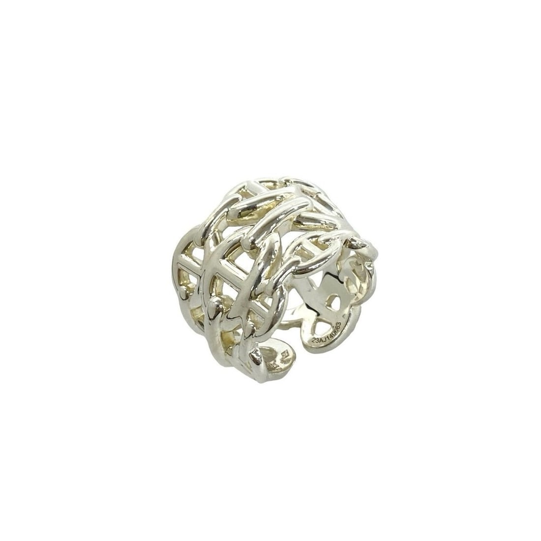 HERMES Chaine d'Ancre Enchainee GM Ring, Sterling Silver 925, Men's Silver, 95783: --- Catalog ---Category: SizeJP Size: 17US Size: 8.5Category: DesignType: Band ringColor: SilverGender: MenMaterial: Silver 925Category: GeneralBrand: Hermes--- Item List ---Section: