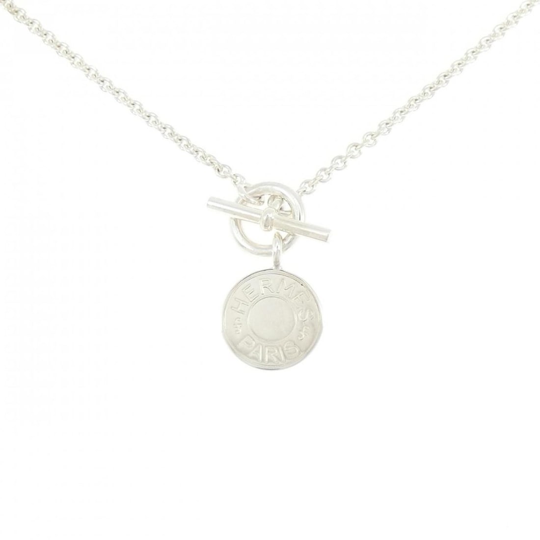 Hermes Amulette H Confetti Necklace: --- Catalog ---Category: SizePendant Size: 27.1mm x 14mm / 1.06'' x 0.55''Neck Circumference: 41 cm / 16.14''Category: DesignGender: WomenMaterial: Silver 925Necklace Type: NecklaceCategory: